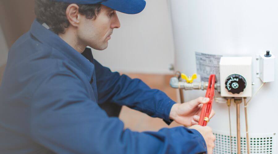 Local expert plumbing services in Birch Tree, MO